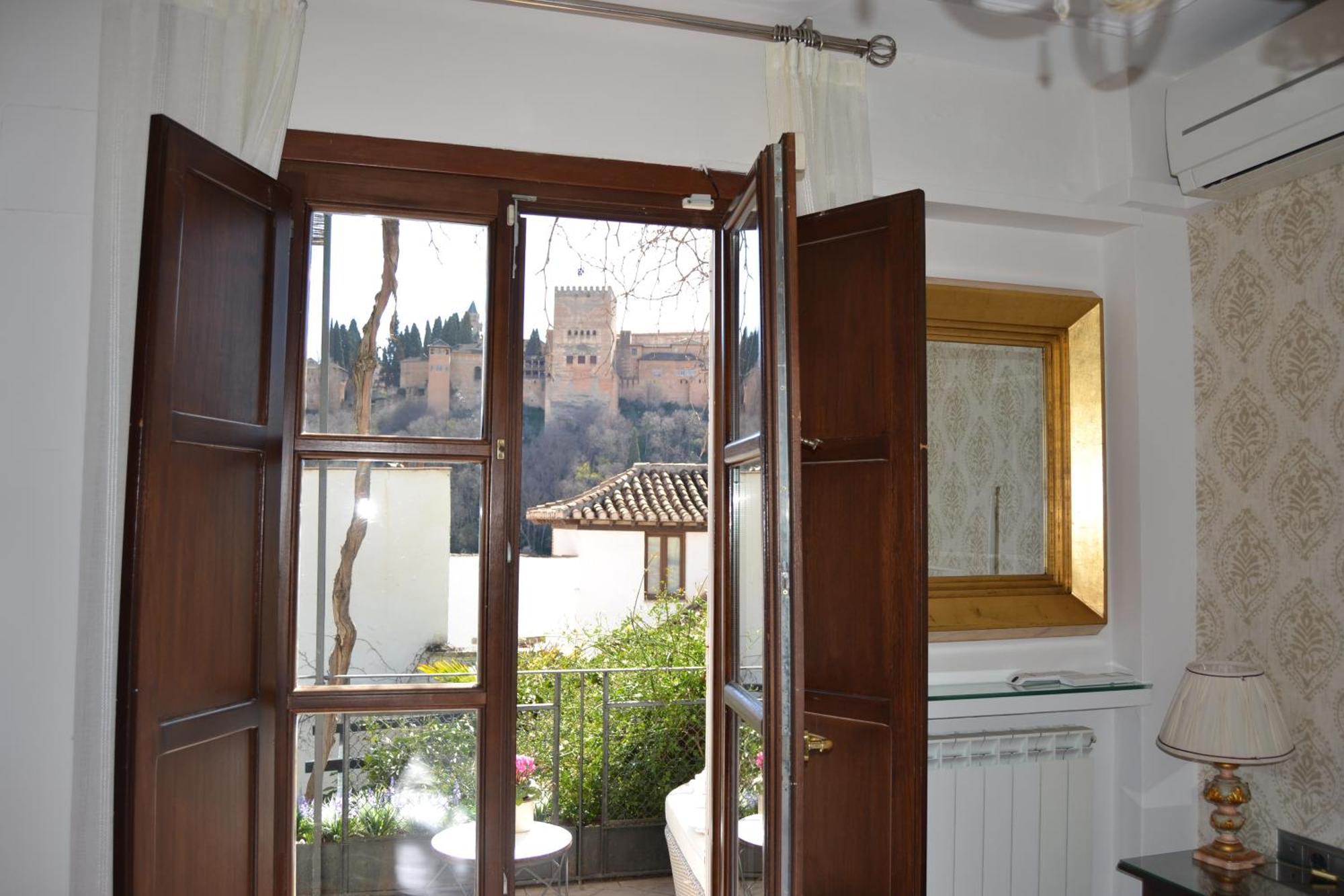 Suite Comares Granada Esterno foto